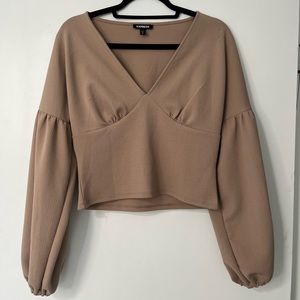 EXPRESS tan long sleeve crop top shirt | v neck